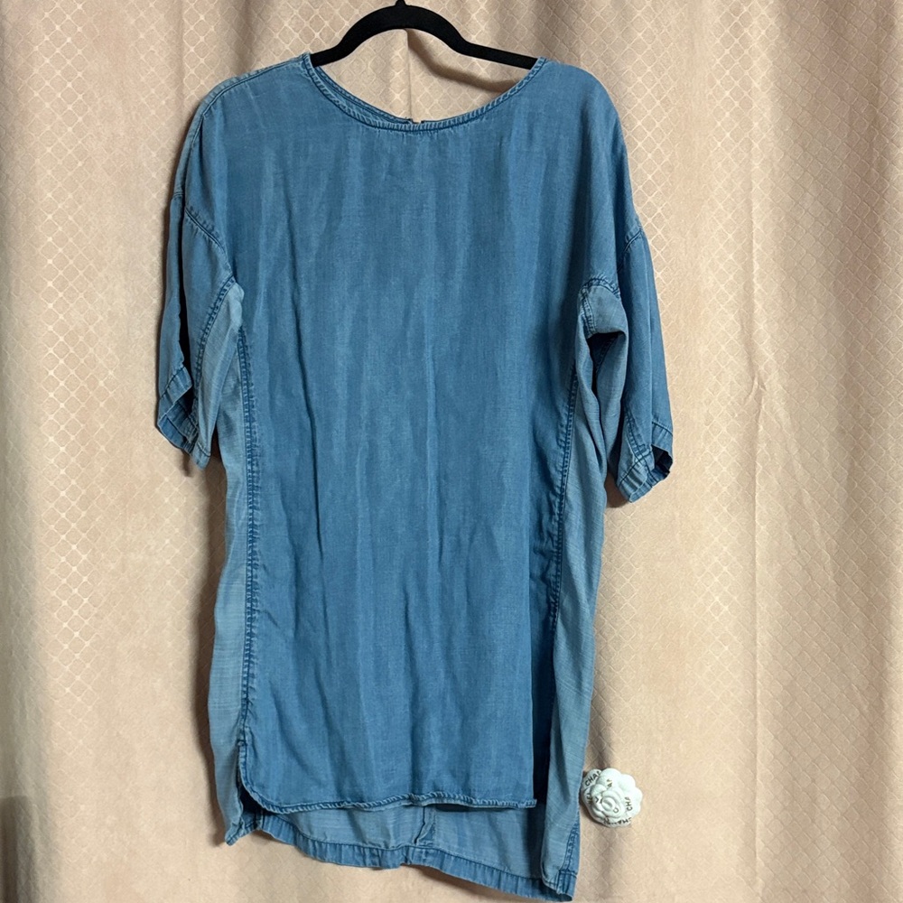 LIFE IN PROGRESS - Blue dress